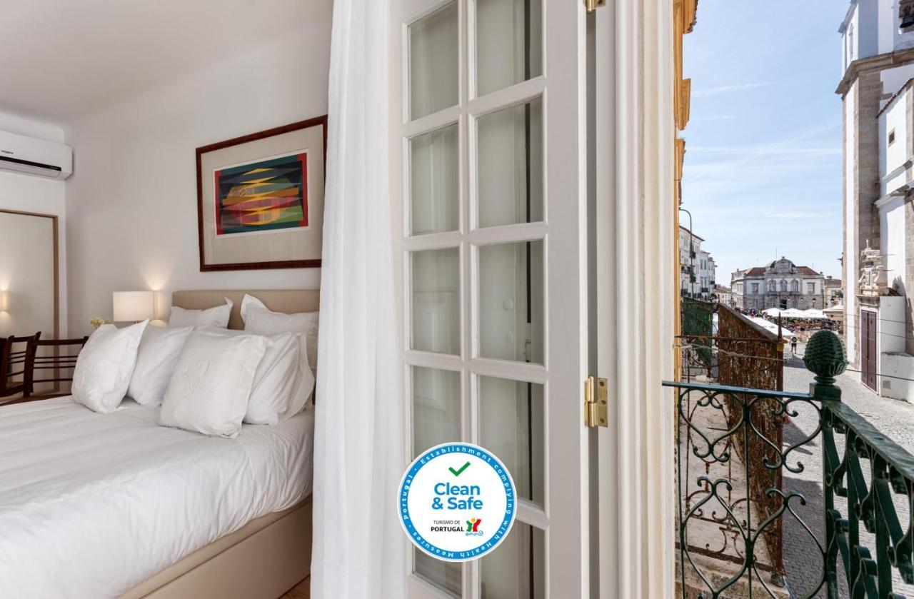 Casa das Arcadas, com free garagem - Praça de Giraldo Évora Extérieur photo