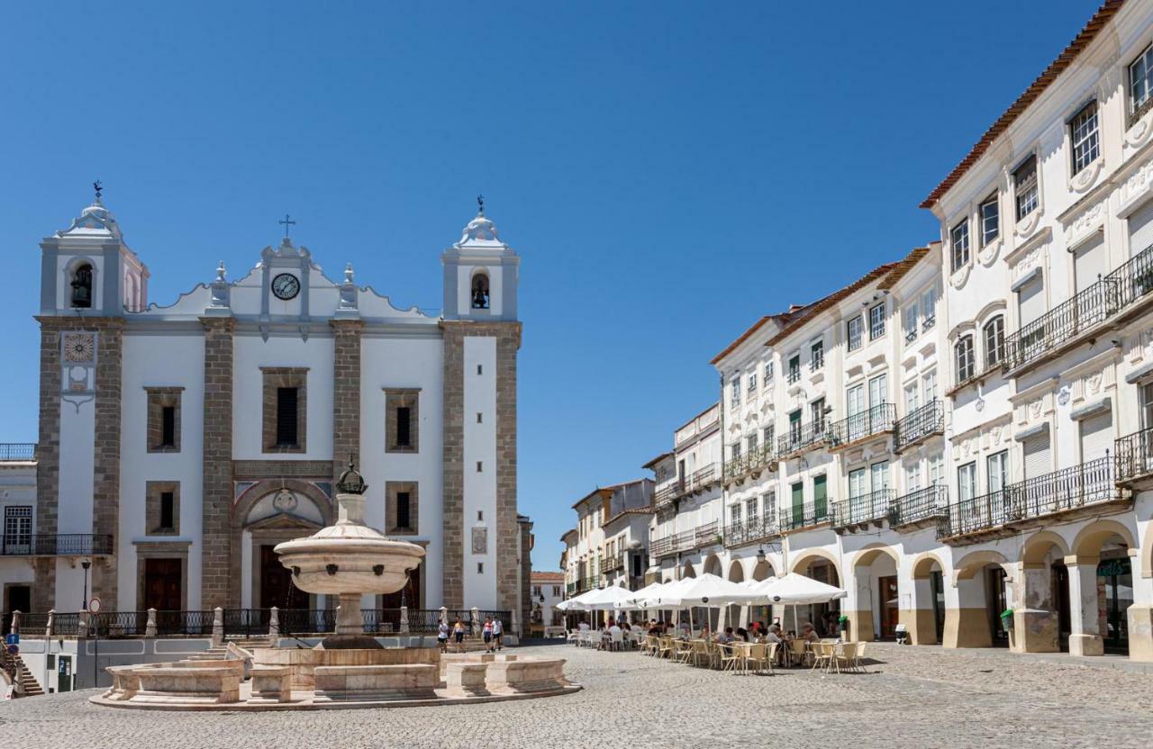Casa das Arcadas, com free garagem - Praça de Giraldo Évora Extérieur photo